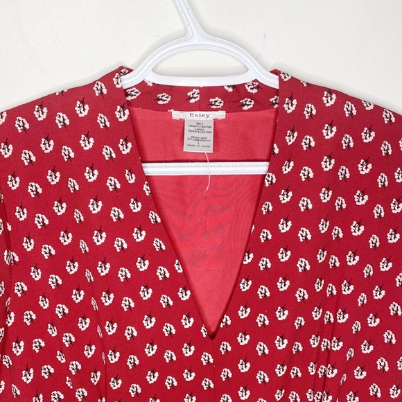 Esley red floral print fit and flare dress size L - Picture 4 of 9